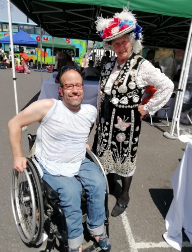 A Shoreditch Trust volunteer meets the Pearly Queen